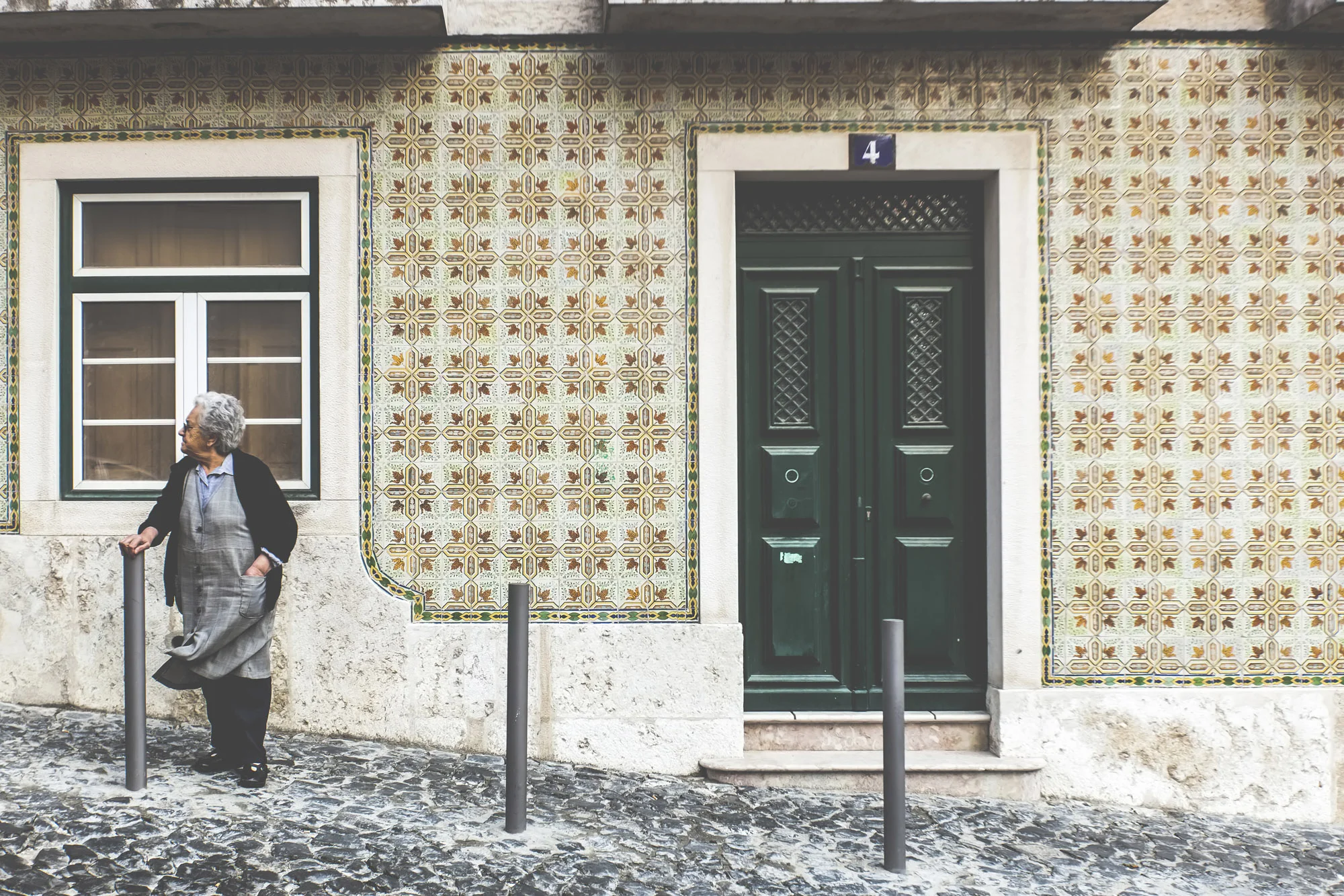 Woman in Alfama