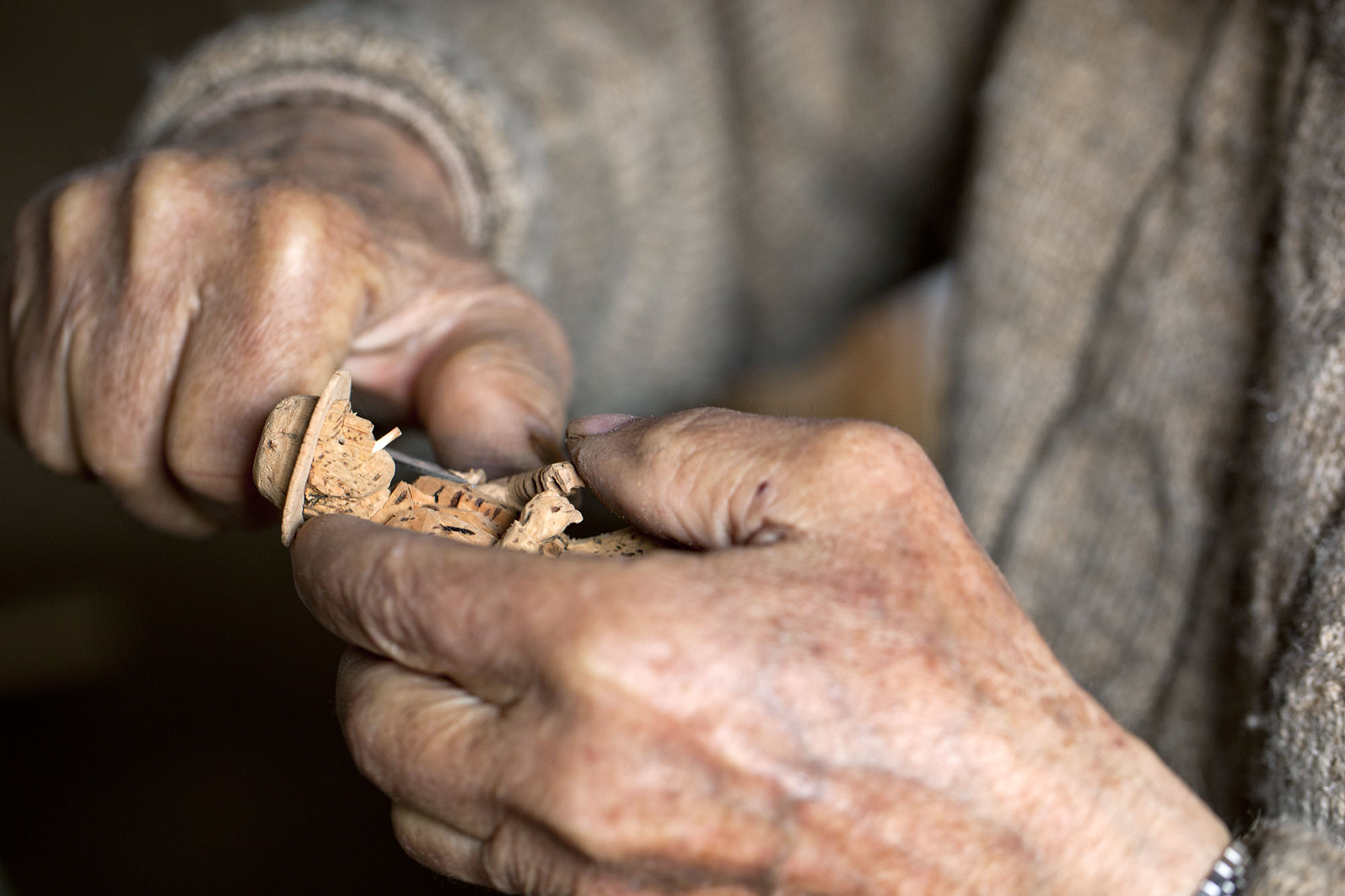 Cork_Worker-Evora-Alentejo-Portugal-Europe-20110307-0089.jpg