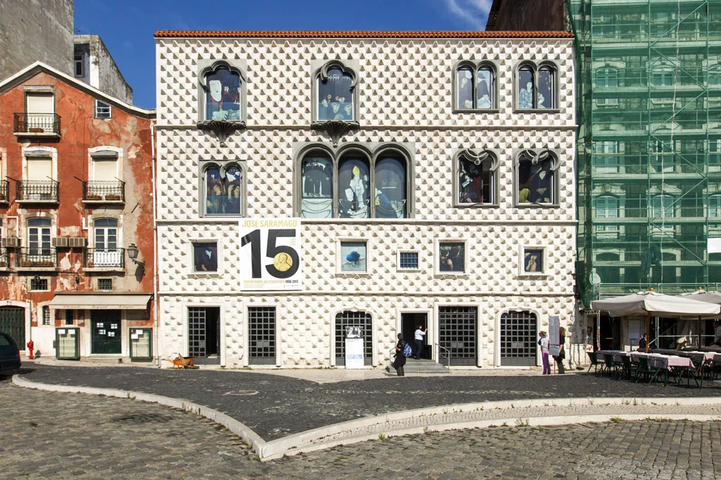 Casa dos Bicos