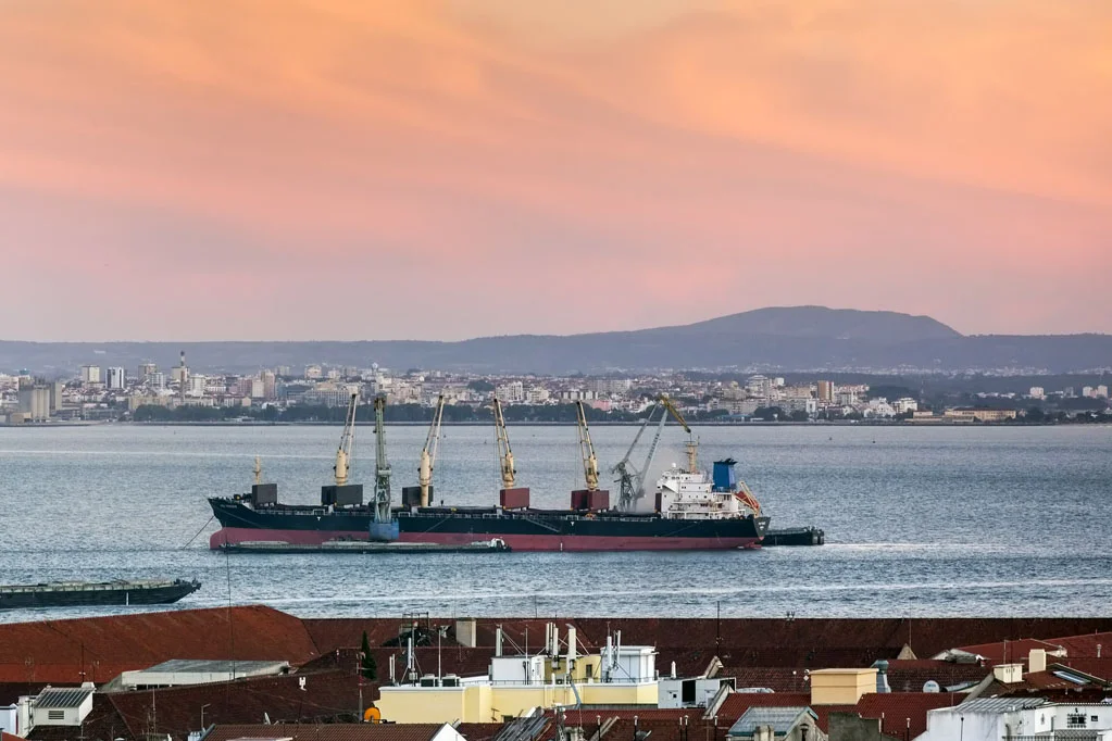 Petrol Boat on Tagus River