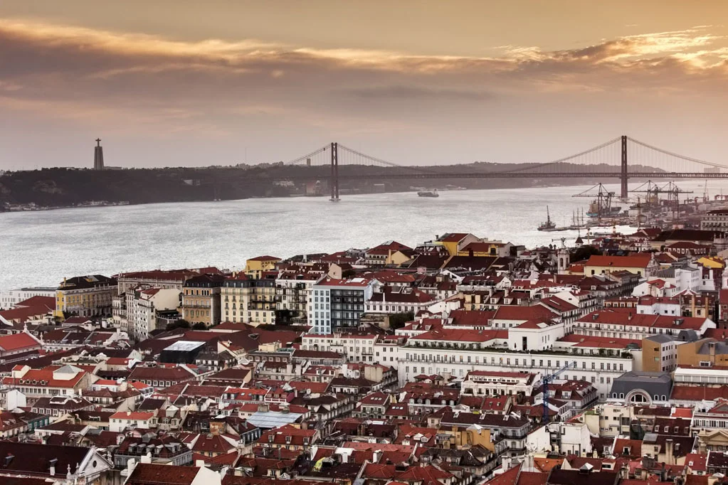 Ponte 25 de Abril at Sunset