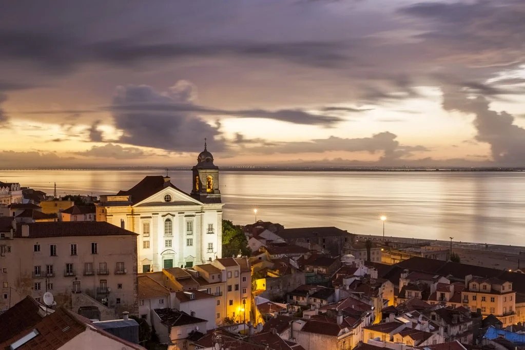 Sunrise at Portas do Sol