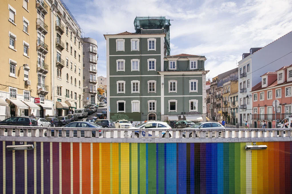 Tiled Facade by Eduardo Nery in 2001