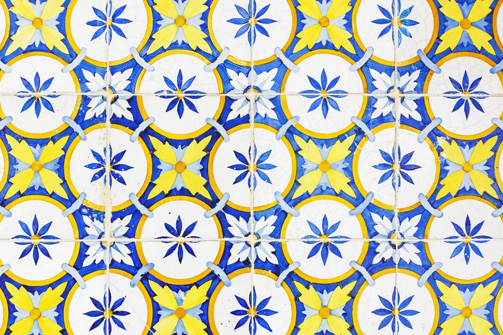 Tiles in Largo da Graca