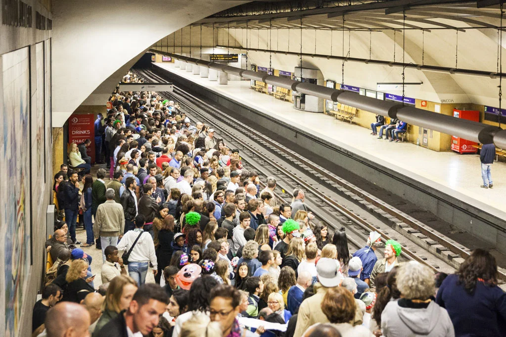 Subway during Santos Populares