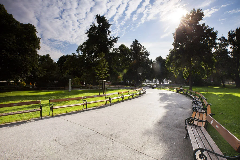 Rathausplatz Garden
