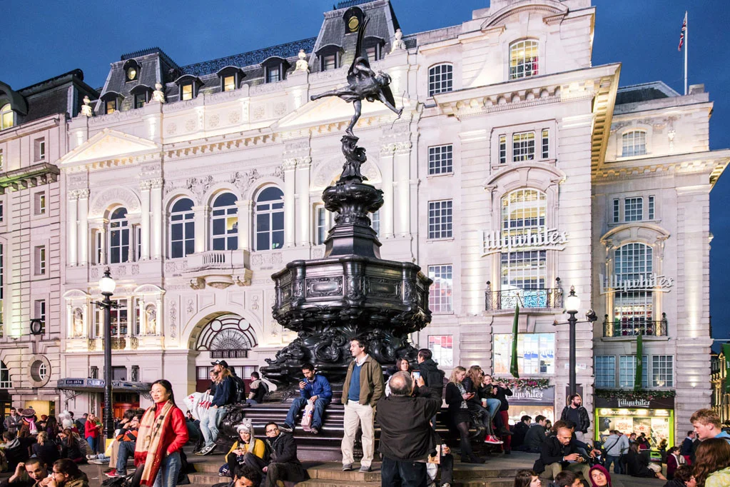 Piccadilly Circus