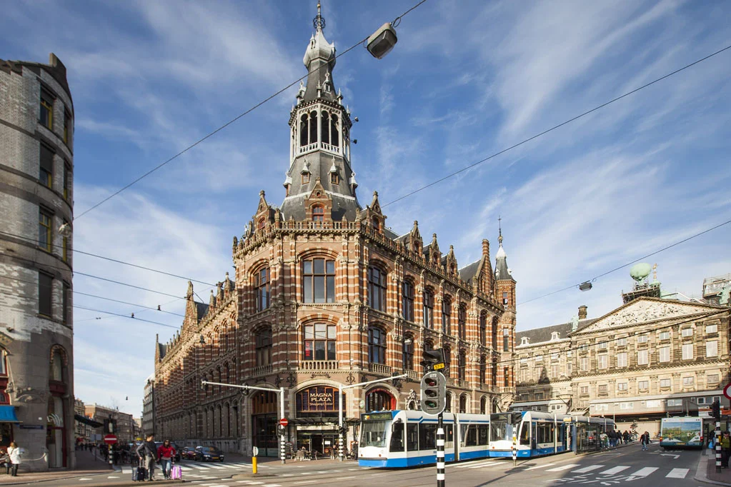 Magna Plaza