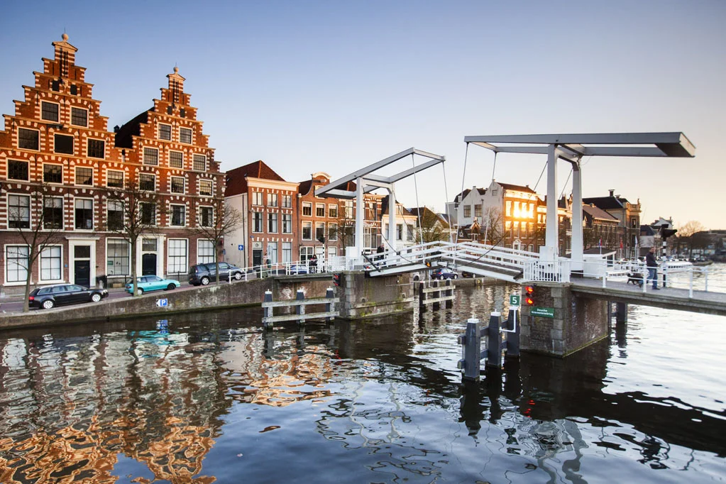 Gravenstenenbrug Bridge and Brewery de Olifant