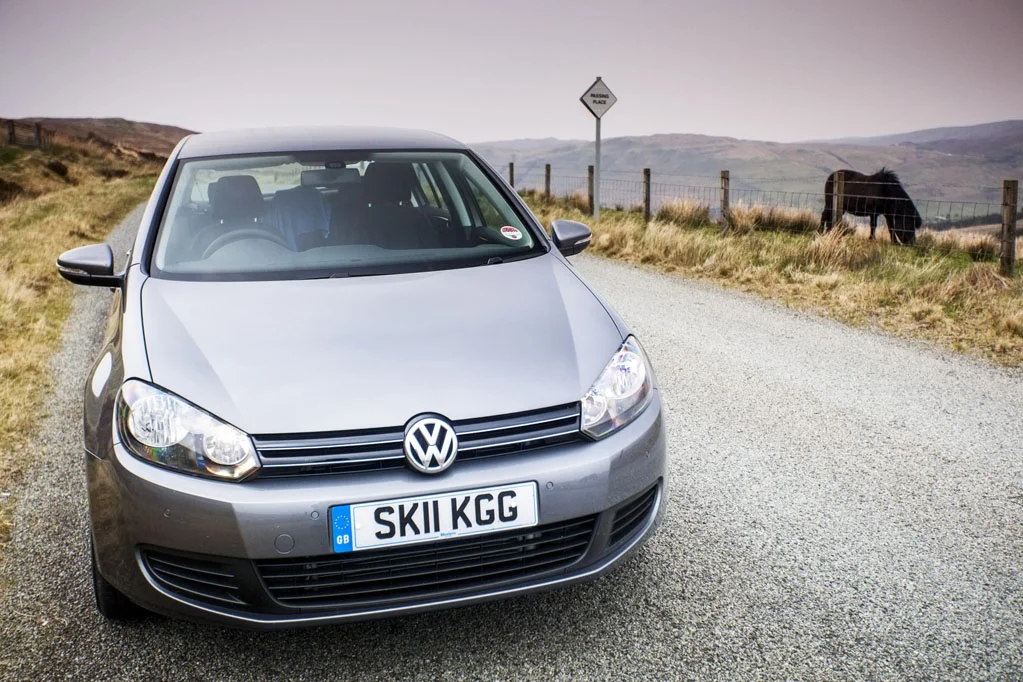 Car in the Isle of Skye