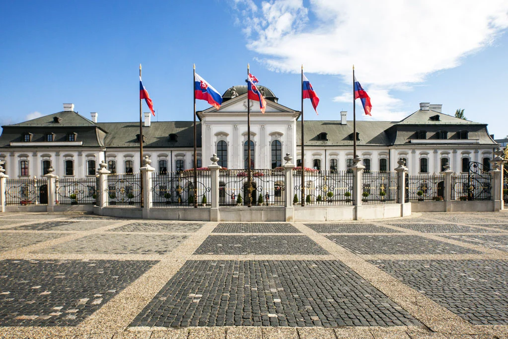 AndreVicenteGoncalves-Presidential_Palace-Bratislava-Slovakia-Europe-20100729-0008.jpg