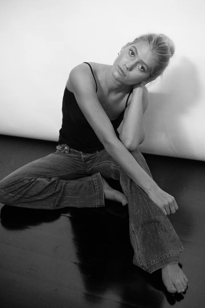 005-Greta Hampson_Test_James Lanchester.jpg