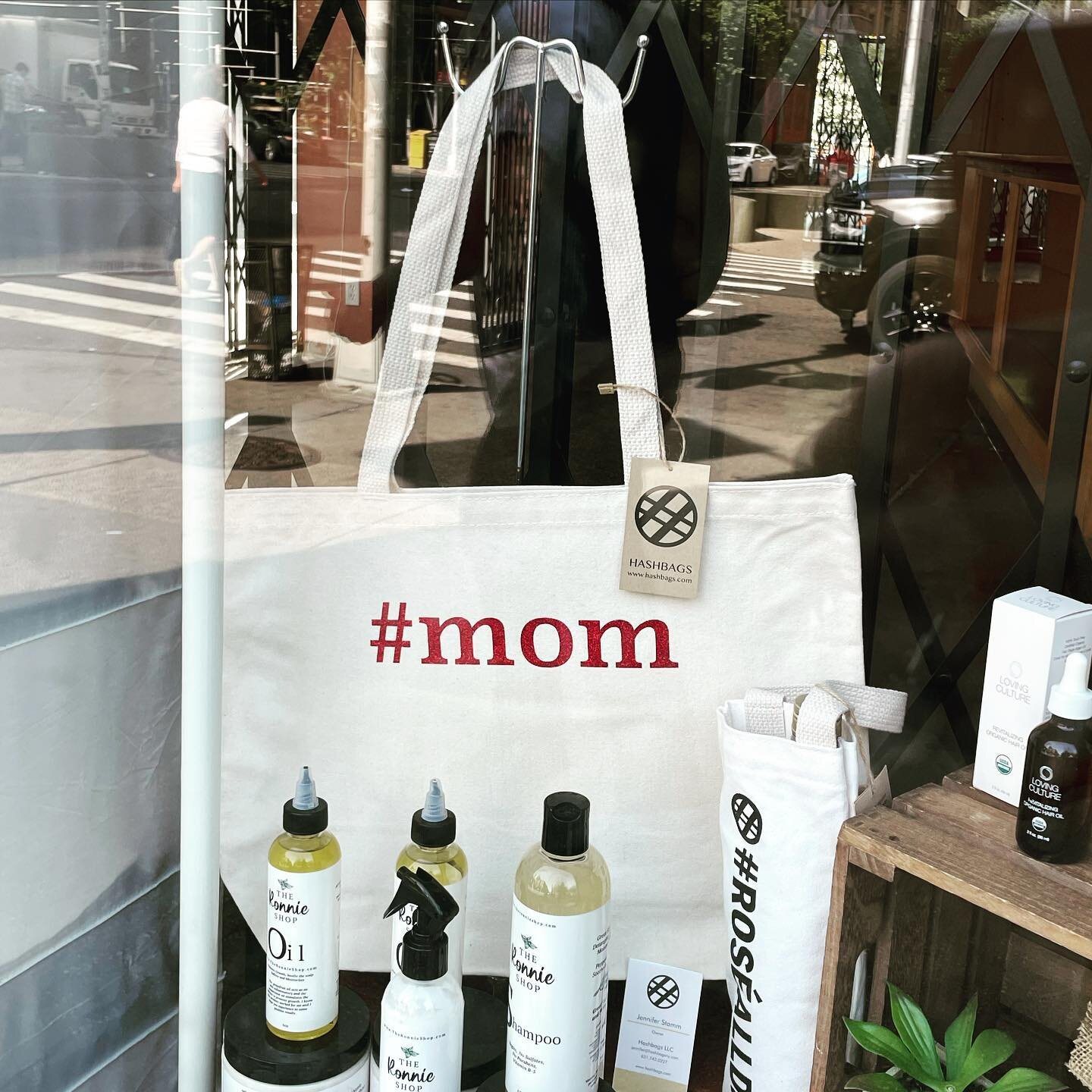 Still time! Treat #mom with a roomy recycled plastic bottle/cotton blend tote large enough to carry everything she needs for #momlife. DM to order #nyc #whatsyourhashbag