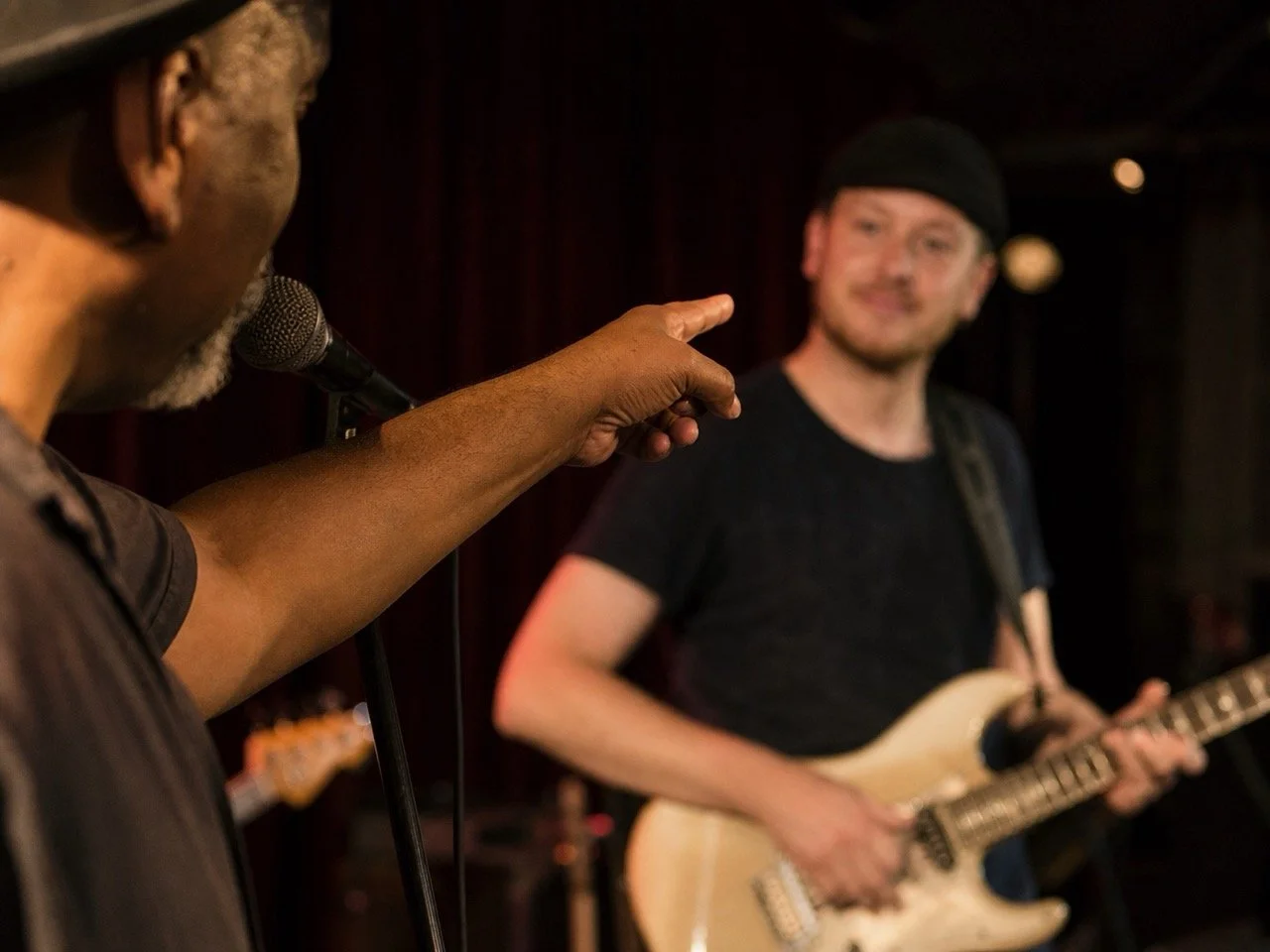 Common Blues Jam Hand Signals