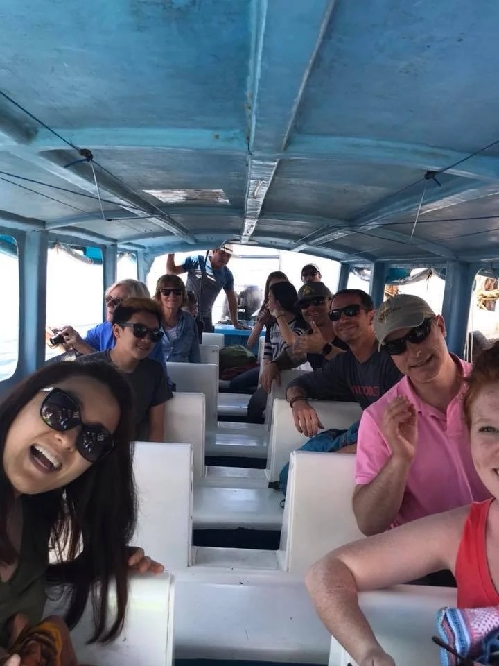  Ready for our boat tour! 