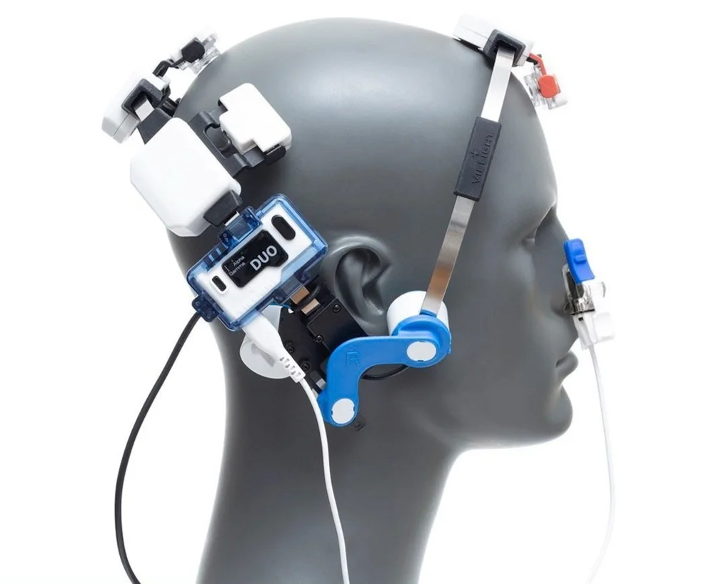 Light therapy for concussions, repetitive head impacts ...