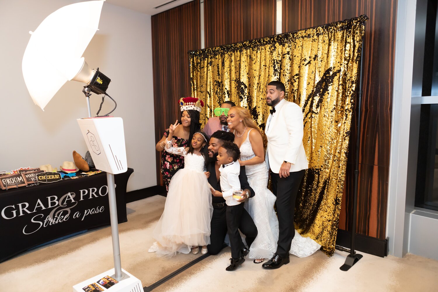 Things to Consider When Buying a Photo Booth