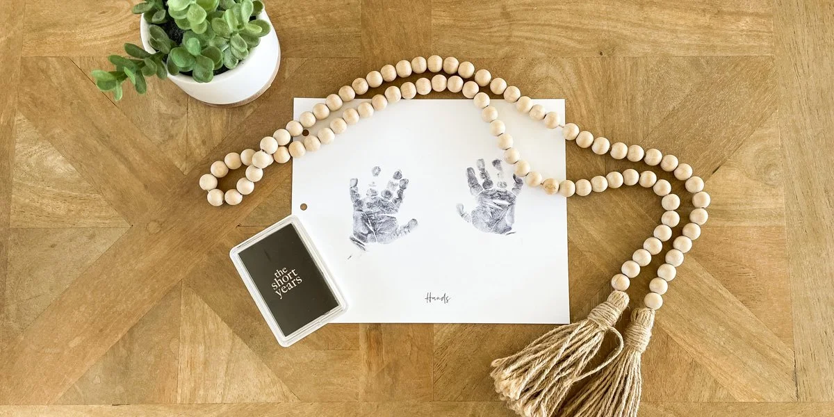 how-to-take-baby-hand-and-footprints-at-home-without-making-a-mess