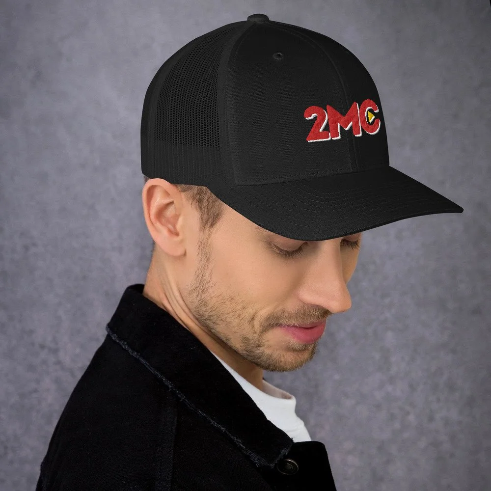 retro-trucker-hat-black-right-622706332969f.jpg