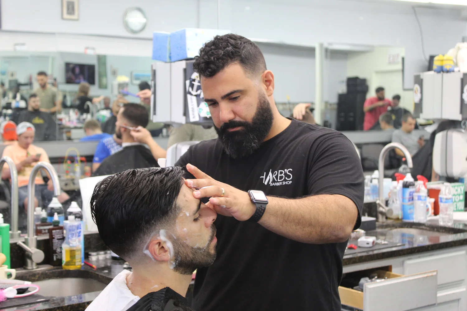 Royal barber набор для бритья perfect shave. казаков богдан игоревич. Nx barber балаклавский просп 15 отзывы. балаклавский проспект 15. чикабулл барбер.