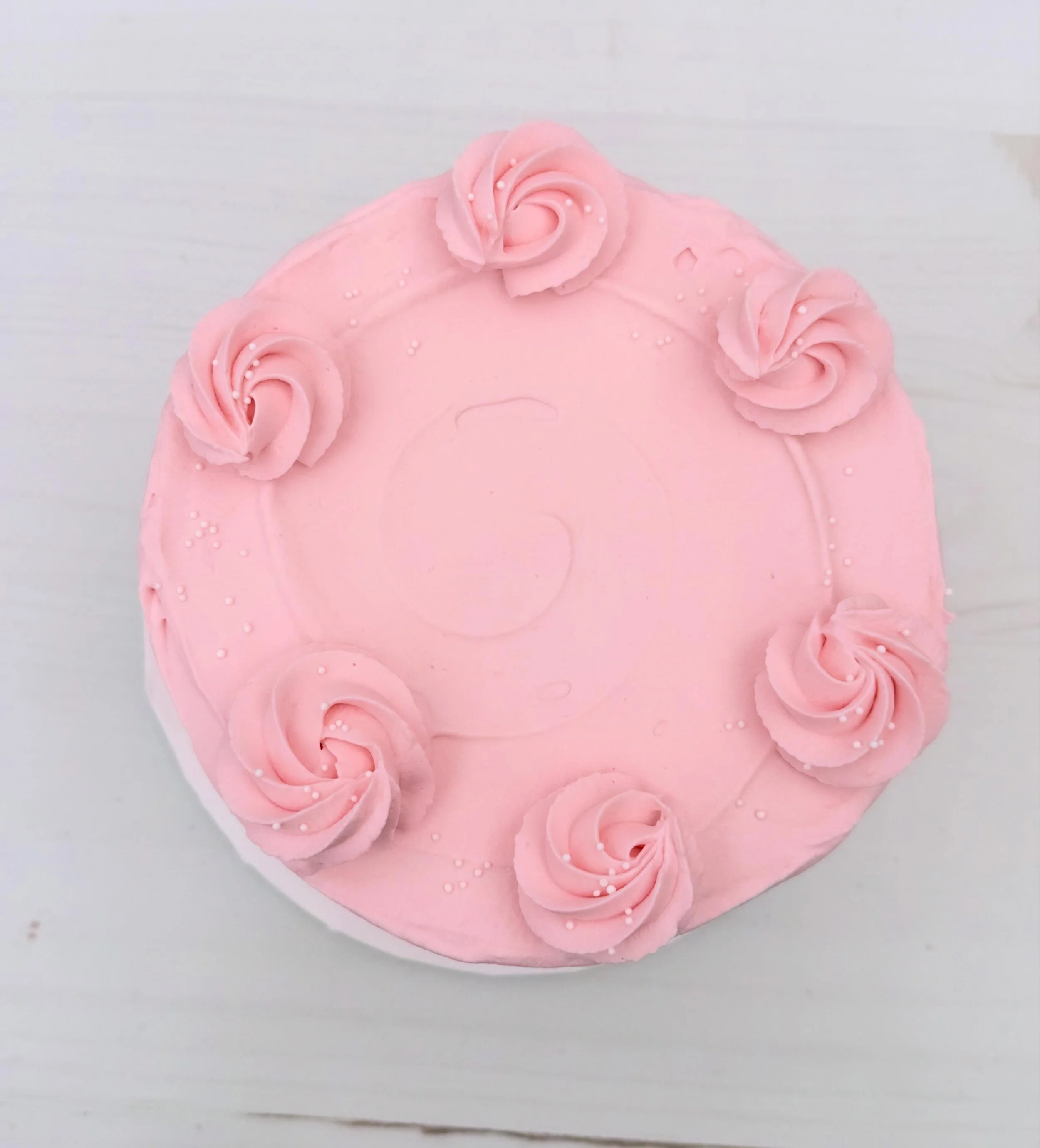 Lemon cake with strawberry ice cream!!!! Huzzah!! Anyone else ready for summer? 
.
.
.
#mamasartisansweets #icecreamcake #pdxbakery