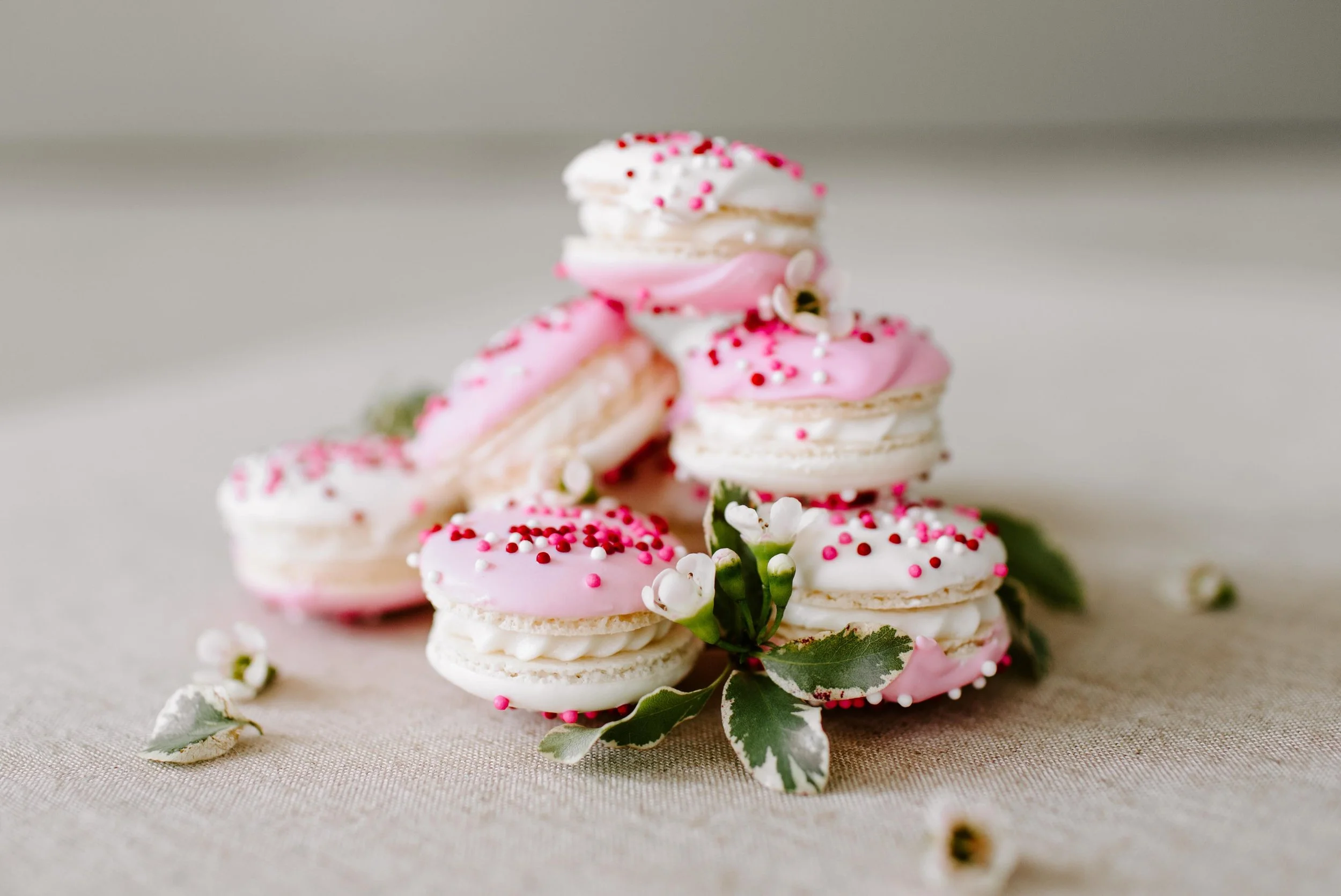 &ldquo;I&rsquo;ve never had as good as a cookie as this one, it&rsquo;s unicorntastic!!!&rdquo;
.
.
.
Best compliment ever. 🥰😘
.
.
#mamasartisansweets #animalcookiemacarons #crackarons #pdxmacarons