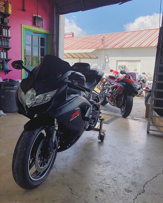 A couple of gsxr&rsquo;s getting some work done this morning