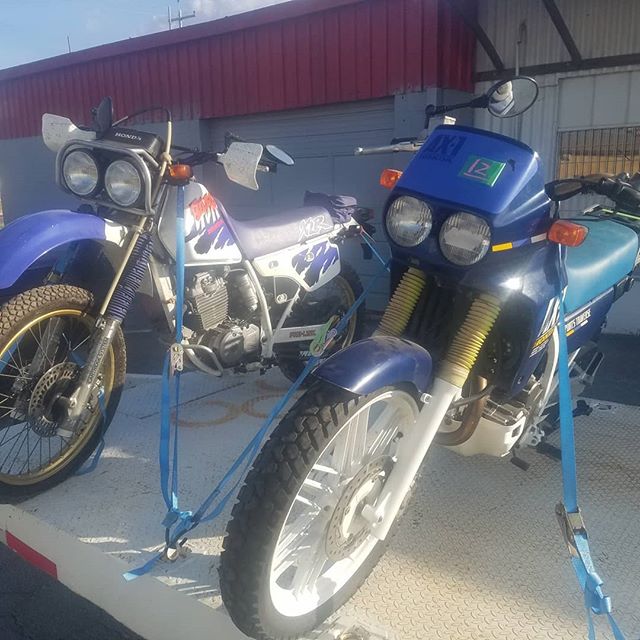 A shipment of fresh, just in from Japan! Two #JDM #Honda Dual sports! The XLR250 Baja and AX-1! Totally cool. Will be 100% ready to ride this week! Road legal and Texas titled!

#dualsport #baja #supermoto #dirtbike #kickstarter #vintagemotorcycle