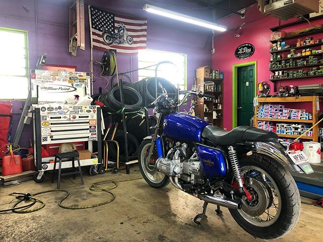 One of our customers very cool 1977 Honda Goldwing #goldwing #honda #gl1000 #motorcycles #motorcycle #sanmarcos #sanmarcosmotorcycles #harley #classic