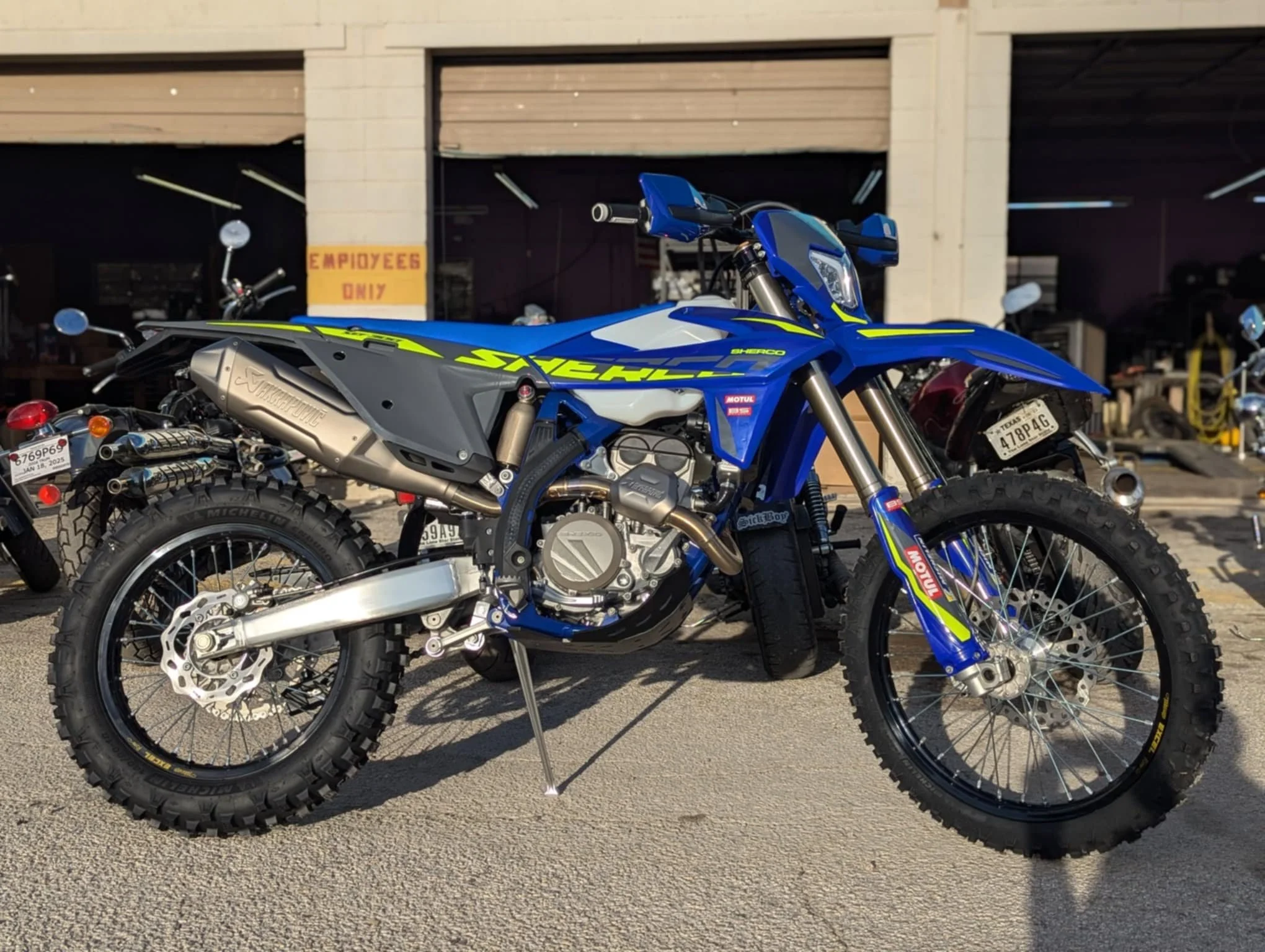 19e5c409-6d7a-495c-b3d6-b61f404bc073.jfif