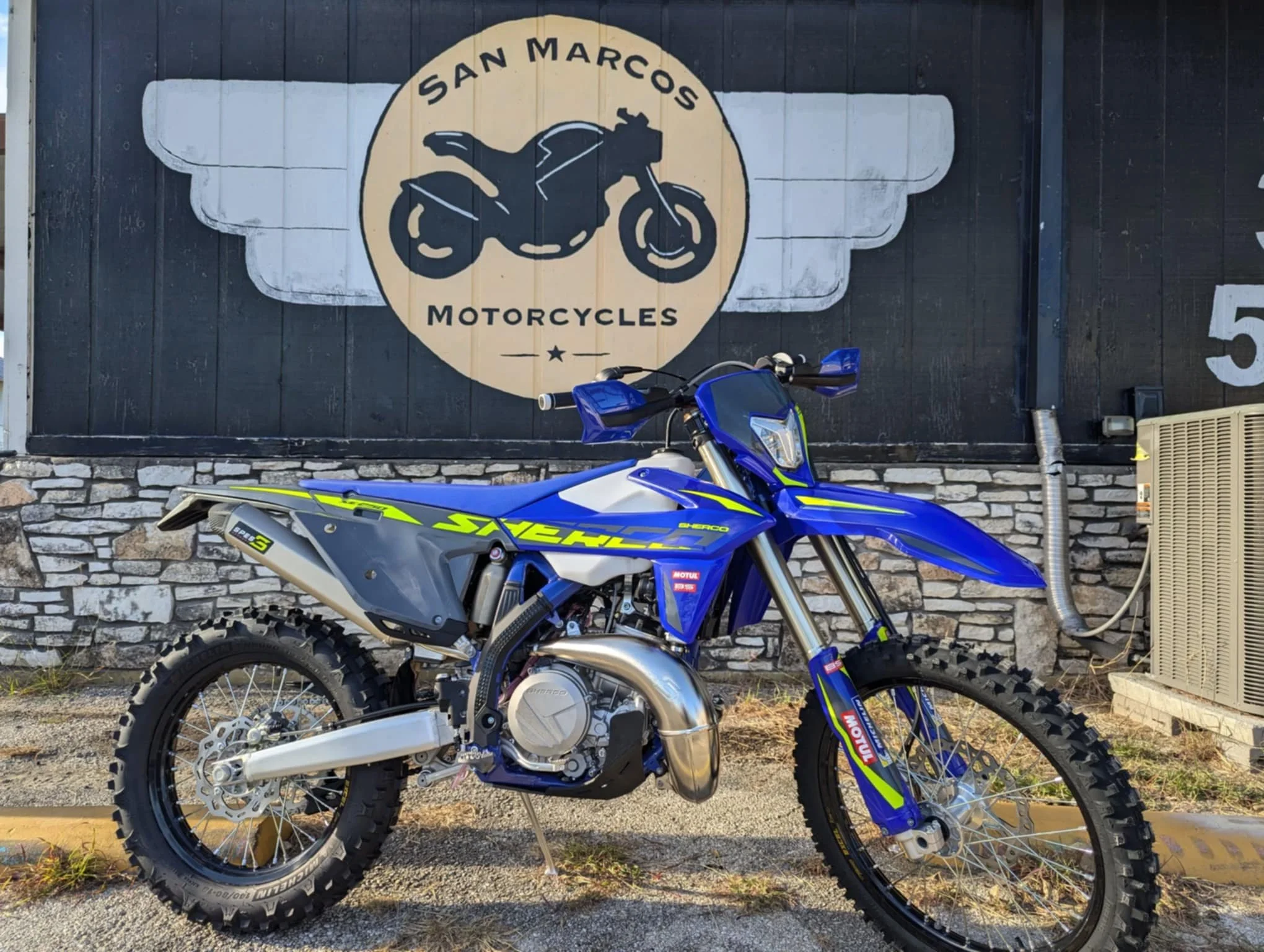 24eb9c39-973c-408b-b4a9-04ec27b54f48.jfif