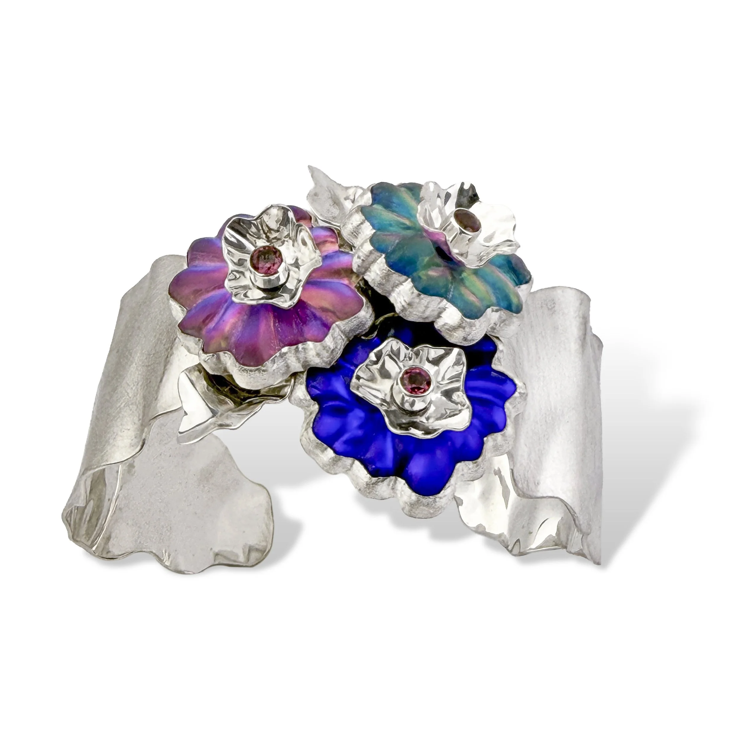 corsage-glass-flower-bracelet.jpg