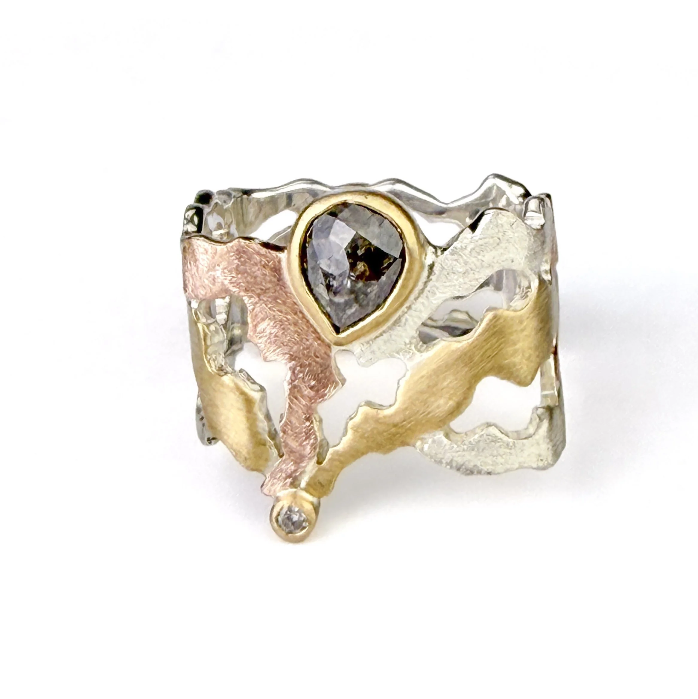 discovery-ring-rose-gold-sterling-silver-yellow-gold-diamonds-front.jpg
