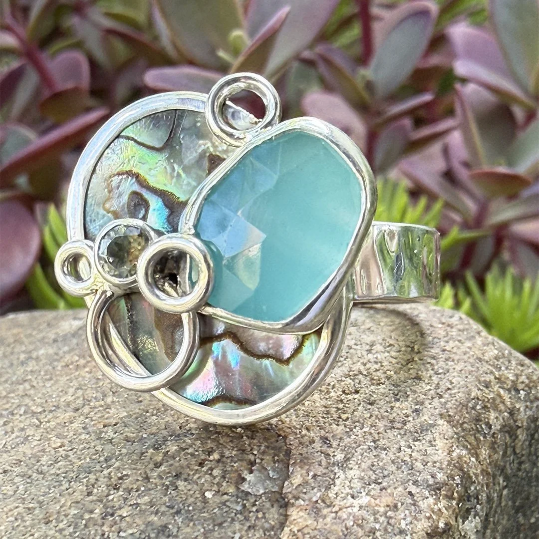 lorelai-ring-outside.jpg