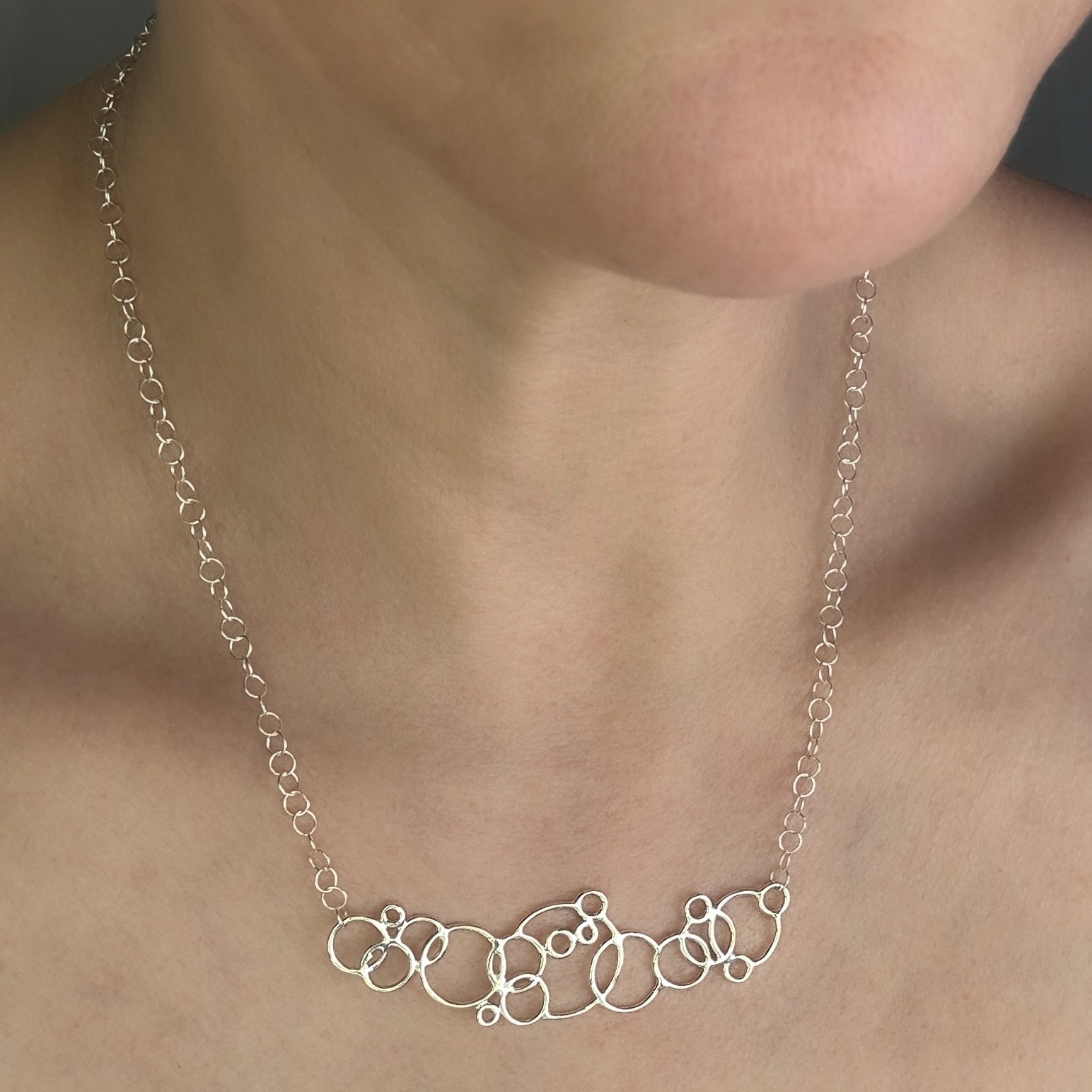 w_bubbles_necklace3.jpg
