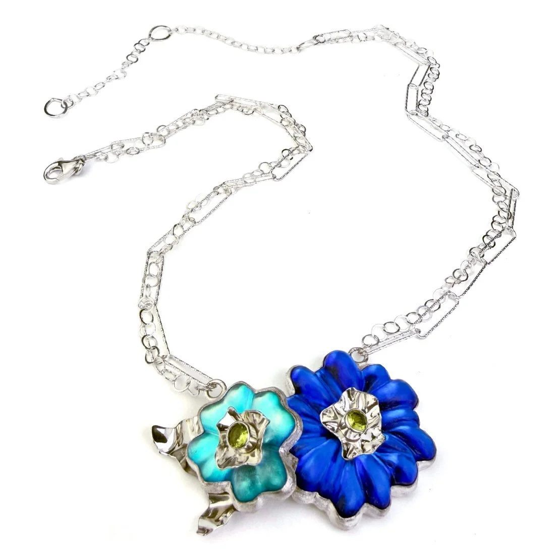 early-bloom-art-glass-necklace-with-peridot-and-sterling-silver-chain.jpg