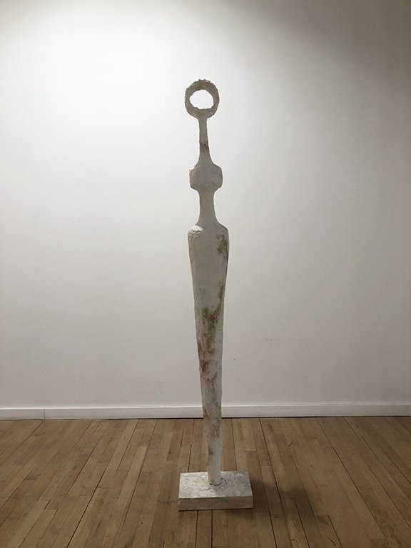 Vessel, 2022, wire mesh, plaster and paper clay, 88 x 12 x 8 inches