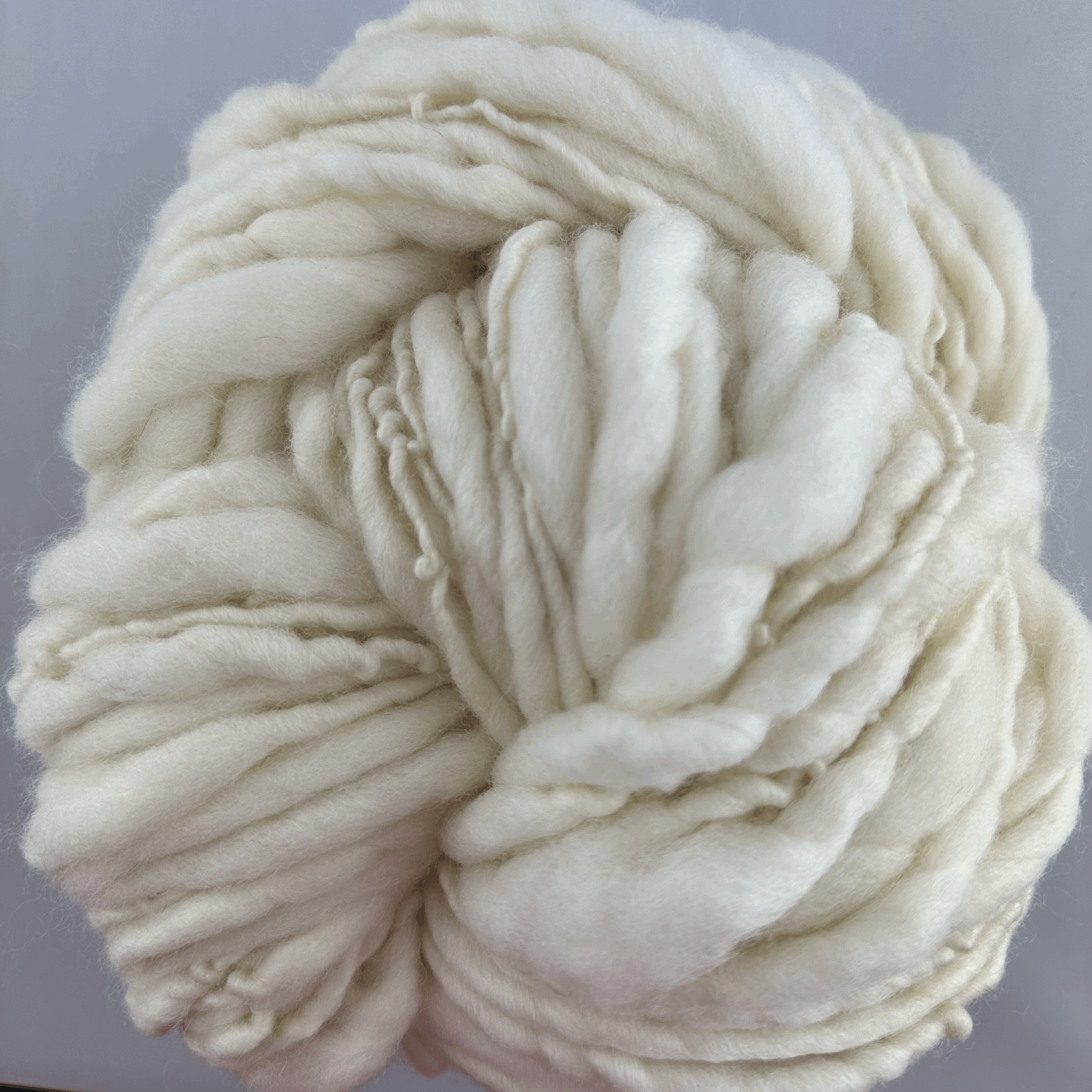 Falkland Hand-Spun/Natural-Color - Fa-Ecru-34