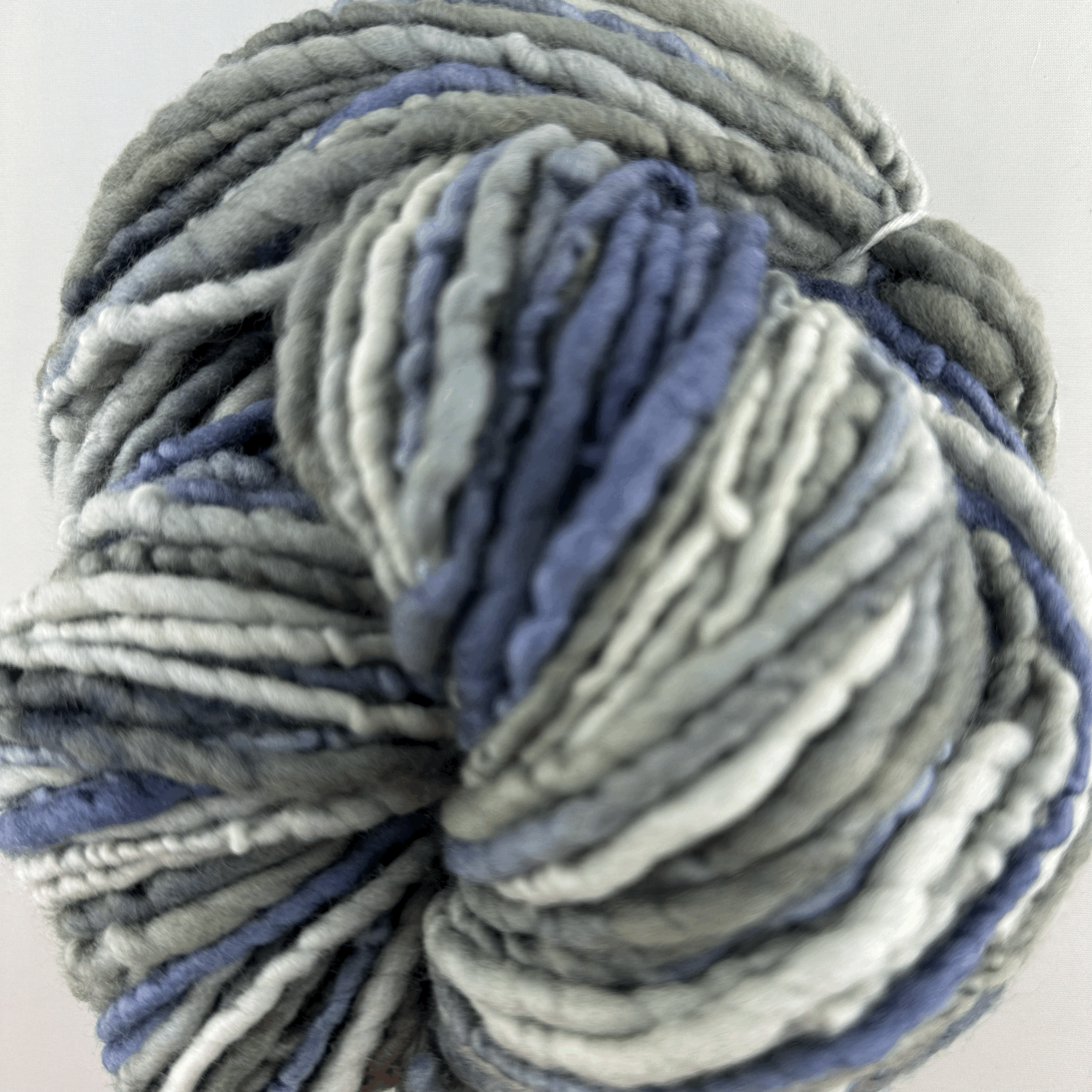 Rambouillet Hand-Spun/Hand-Dyed - R-NbSgJb-28