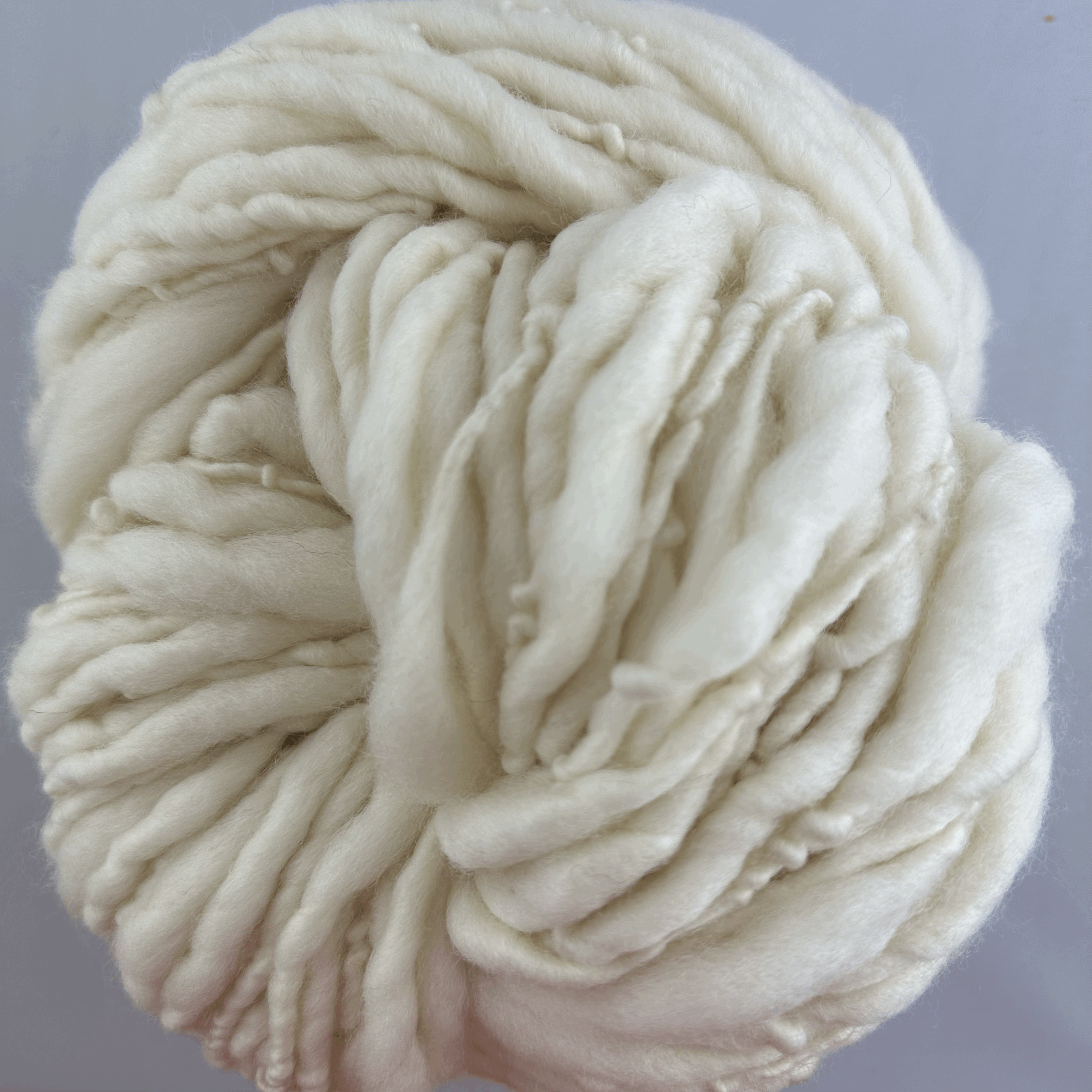 Falkland Hand-Spun/Natural-Color - Fa-Ecru-36