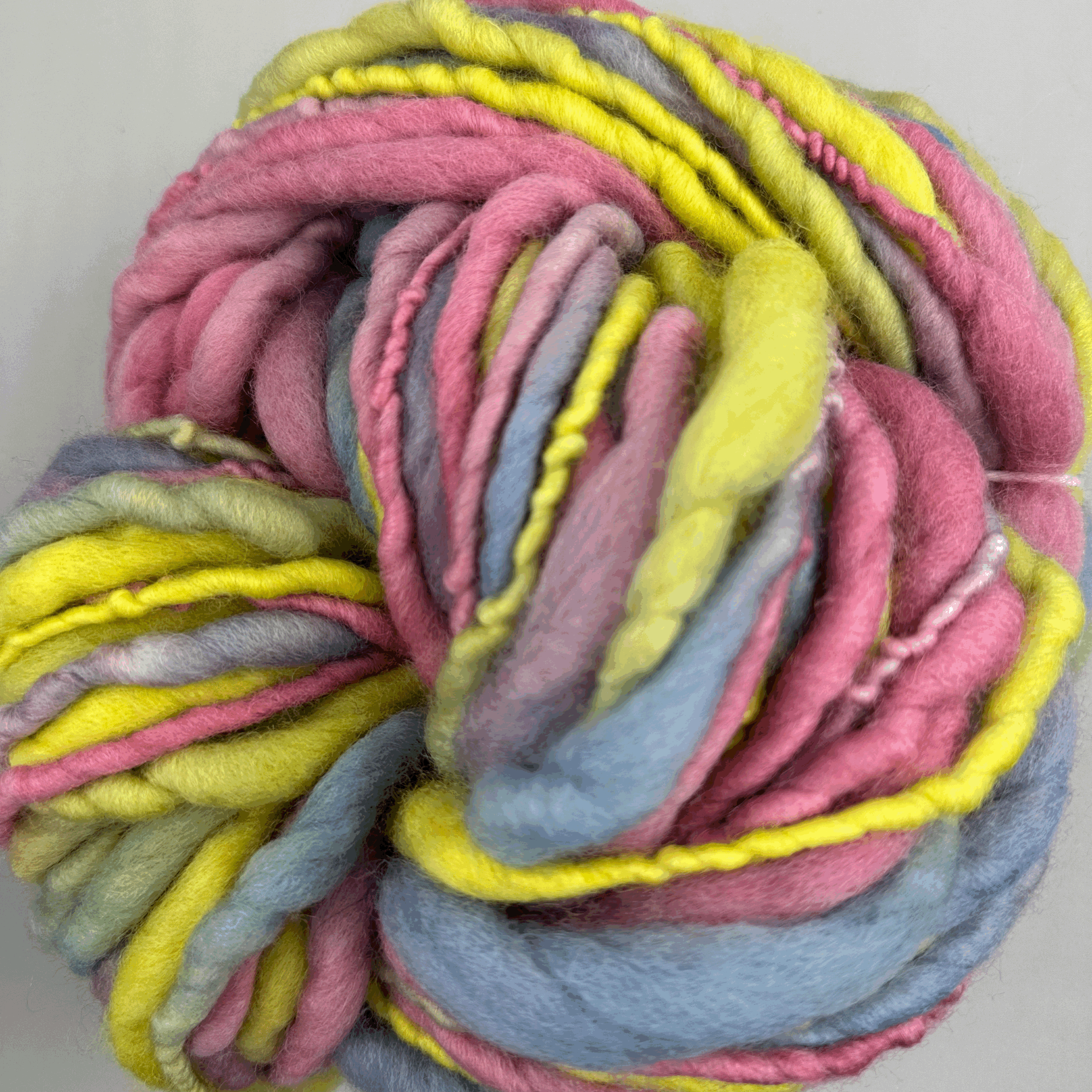 Falkland Hand-Spun/Hand-Dyed - Fa-ByVeSkb-3