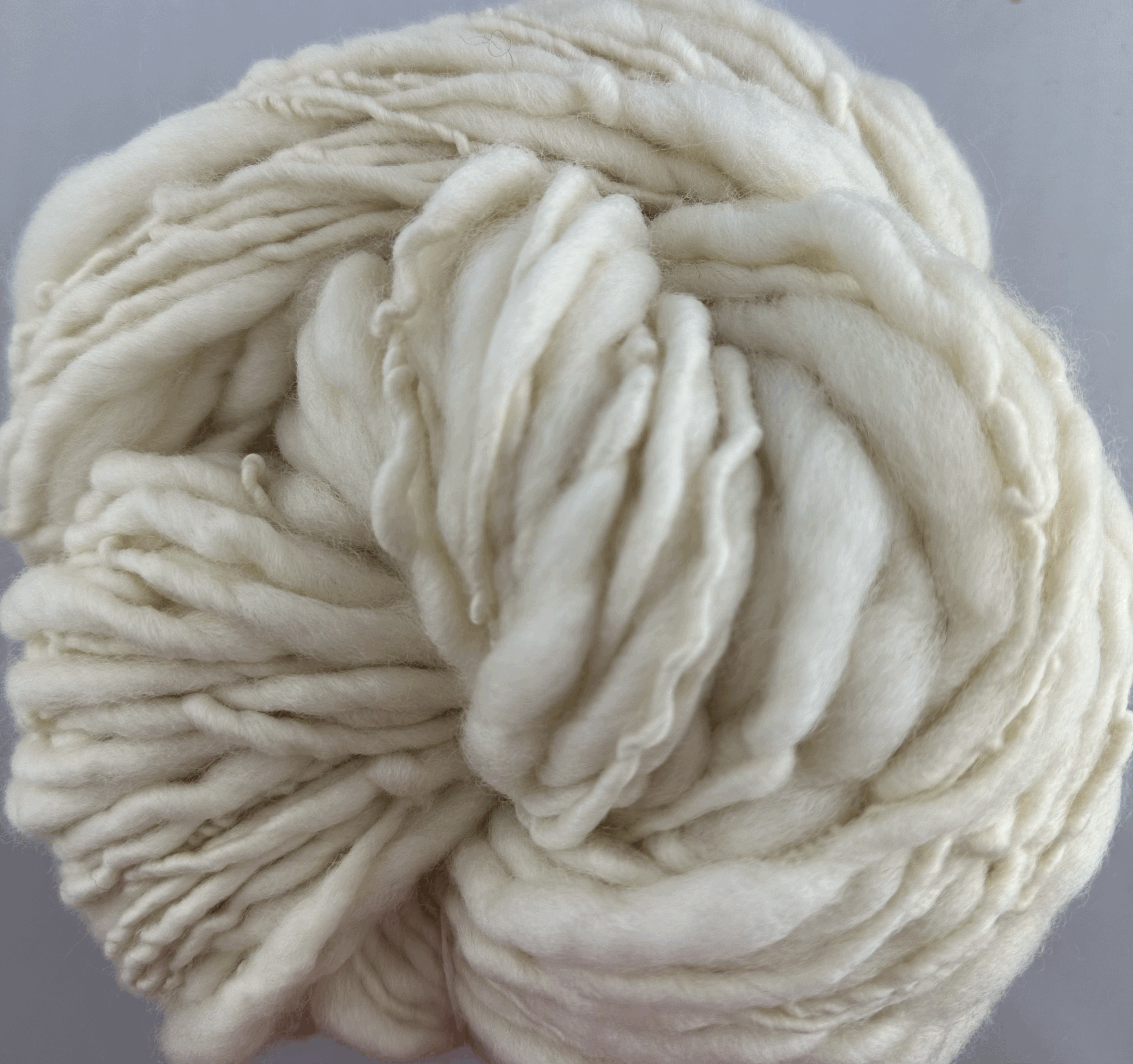 Falkland Hand-Spun/Natural-Color - Fa-Ecru-37