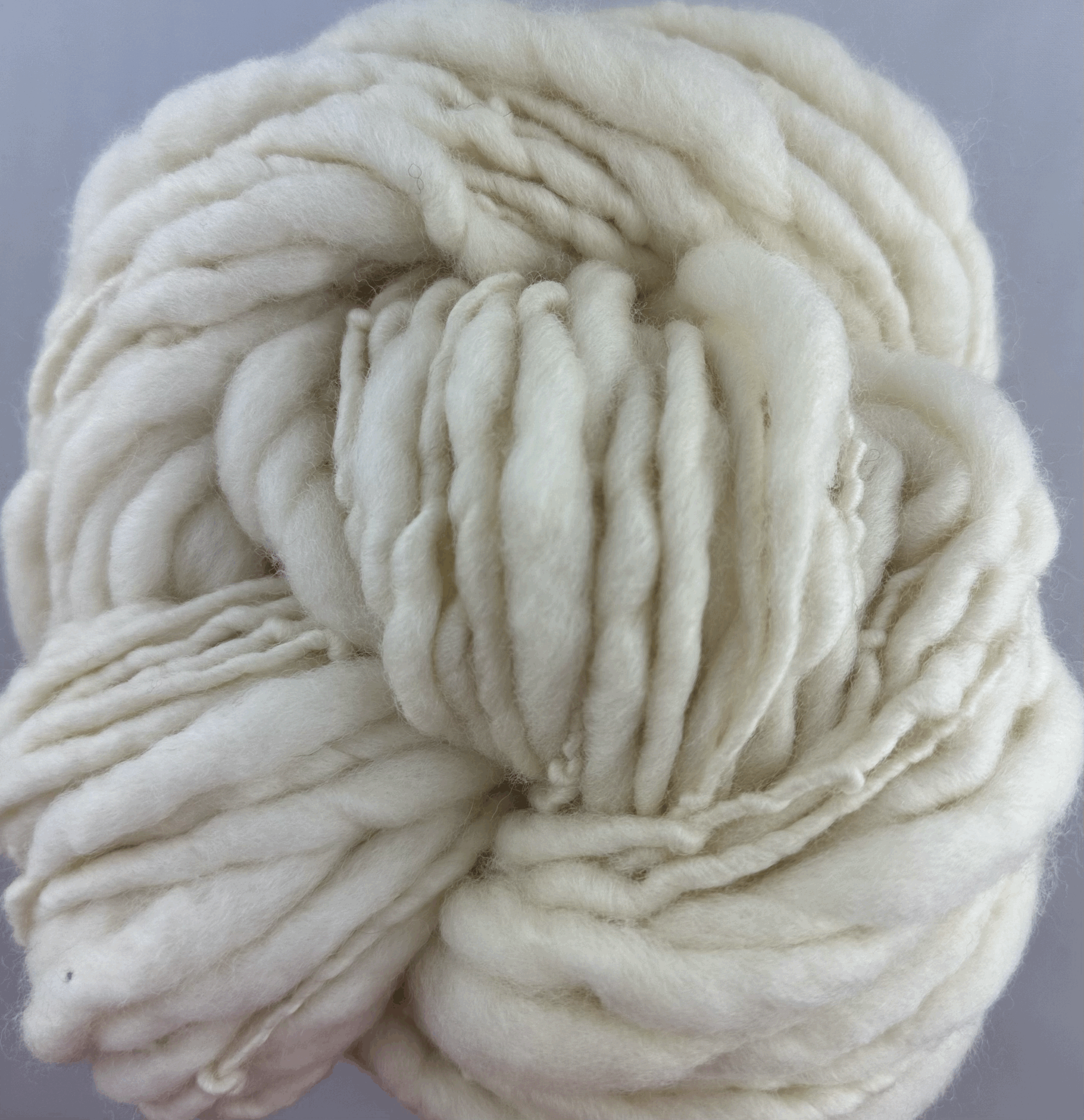 Falkland Hand-Spun/Natural-Color - Fa-Ecru-32