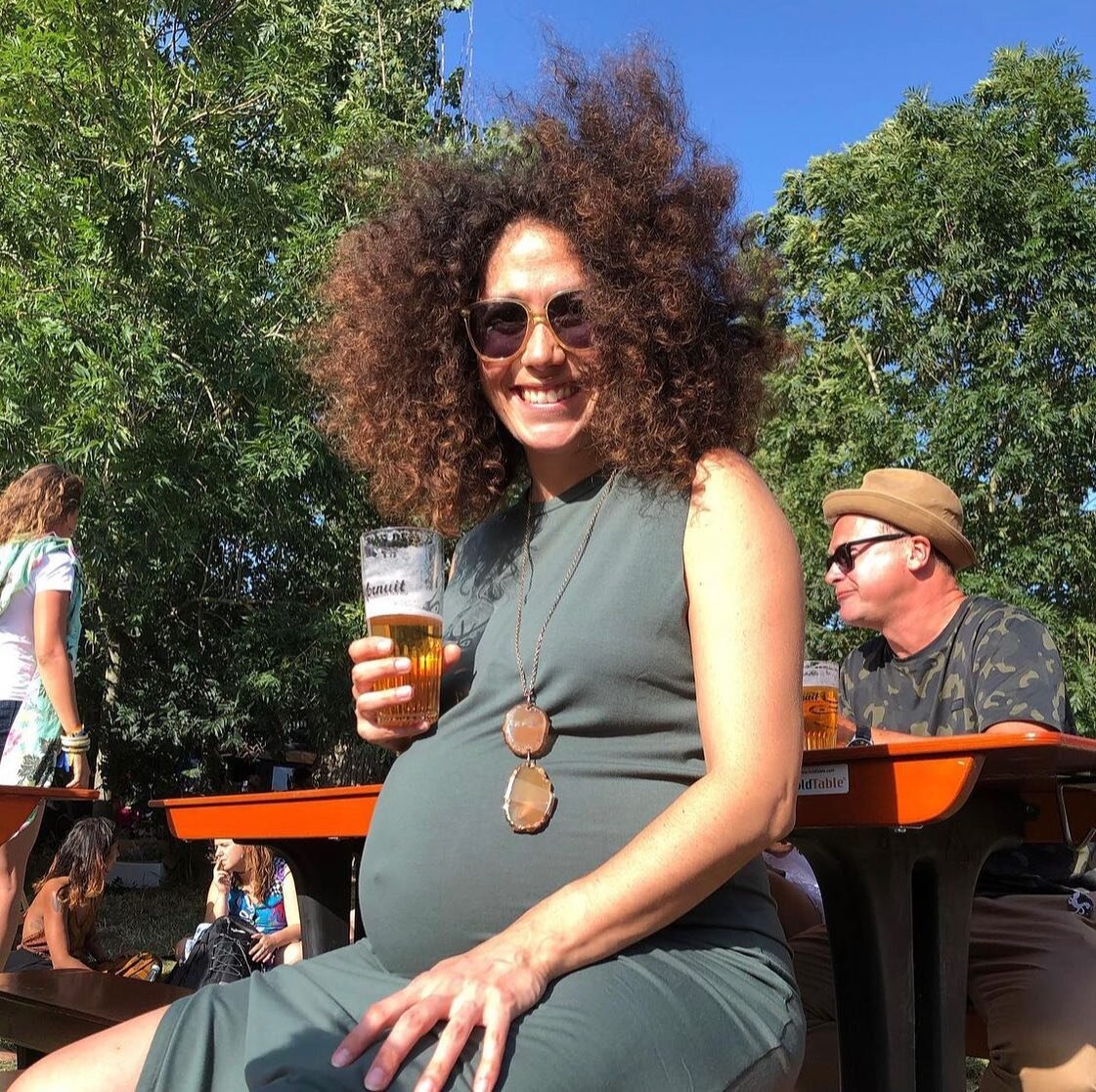I absolutely LOVE being a #mother. And my wonderous pumpkin is a piece of sunshine.

Happy Mother&rsquo;s Day!

*Non-alcoholic beer also tastes good 😊

#mothersday #mom #beingamother #pregnant  #belly #goodoldmwmories #actress #workingmom #woman #vi