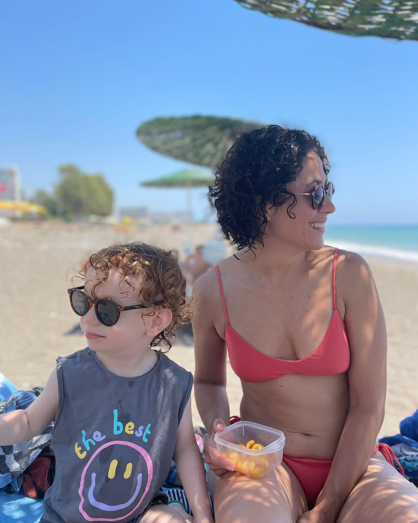 Summer of #2022.
Collecting memories with #viggominviggo.

#actress #familytime #mediterranean #akdeniz #anaoğul #sealovers #ginger #curls