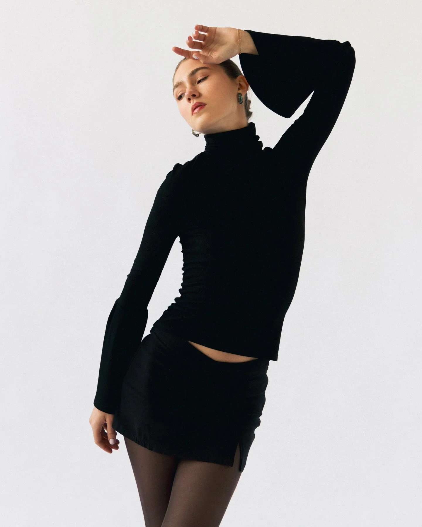 is the studio with @amanda.haffner 🖤