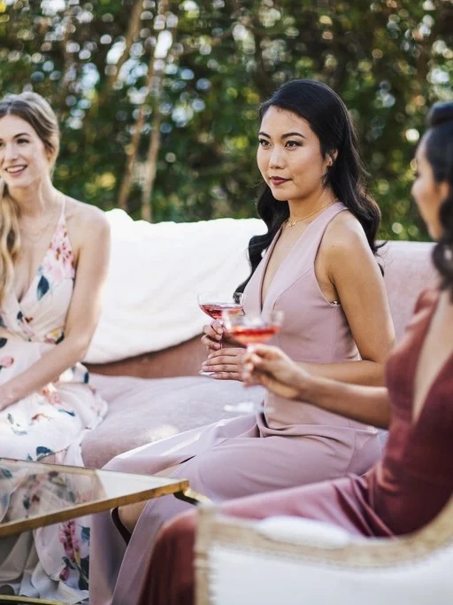 How To Stay Comfortable Around People Who Dislike You
