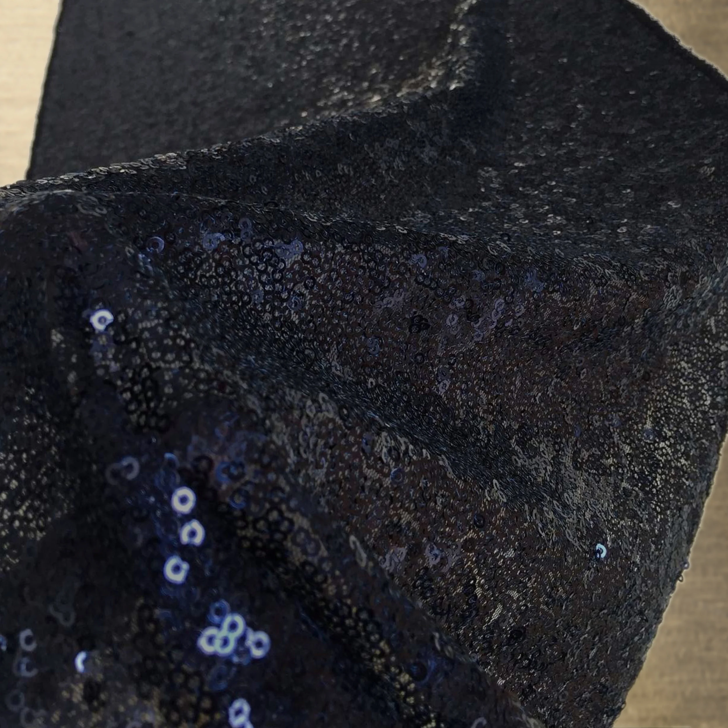 Sequin Runner Color: Navy Size: 18” x 108” Qty Available: 12