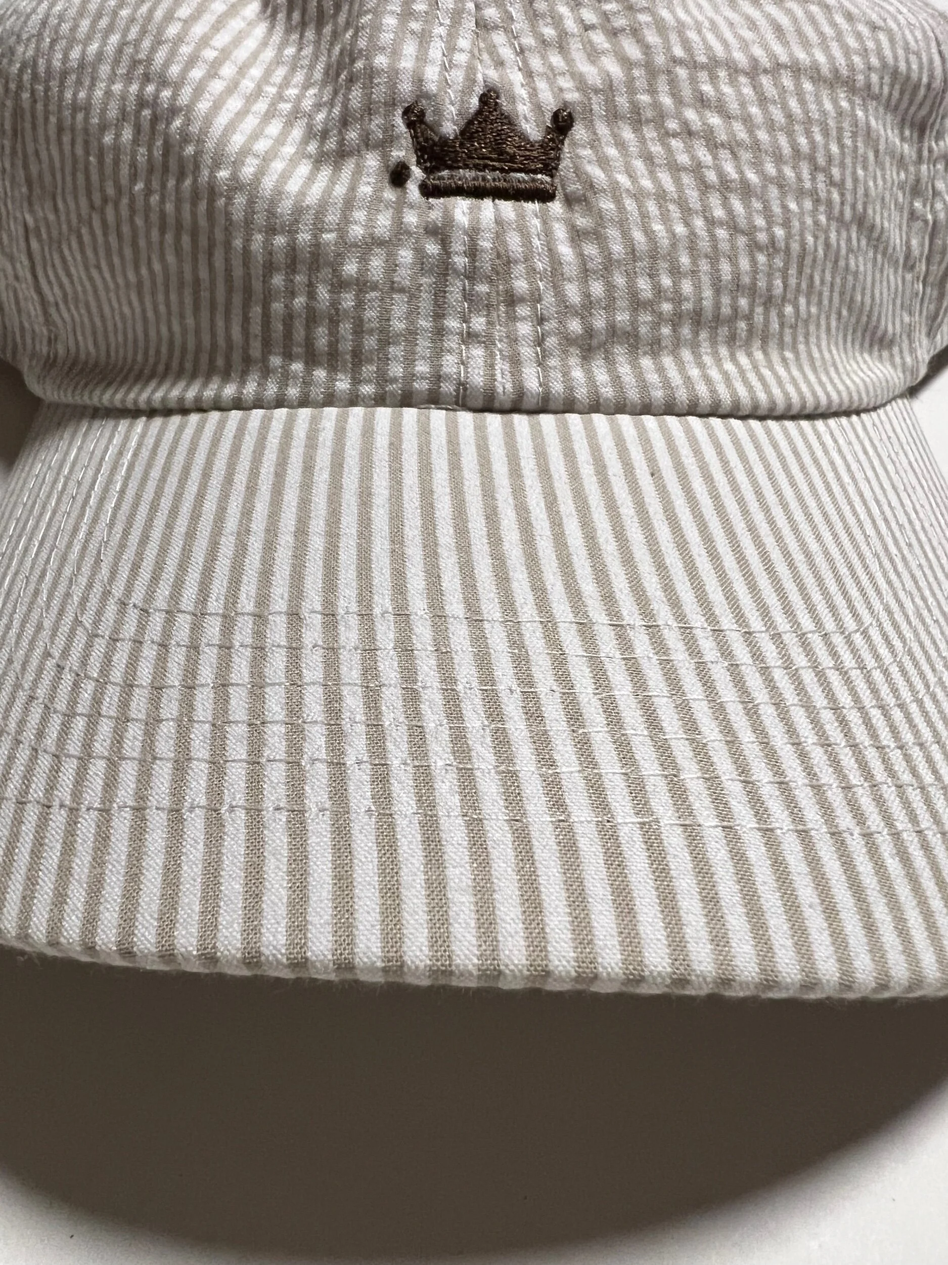 AB944DCA-0C93-4FFD-ACB0-DFA7AEA0E6F8