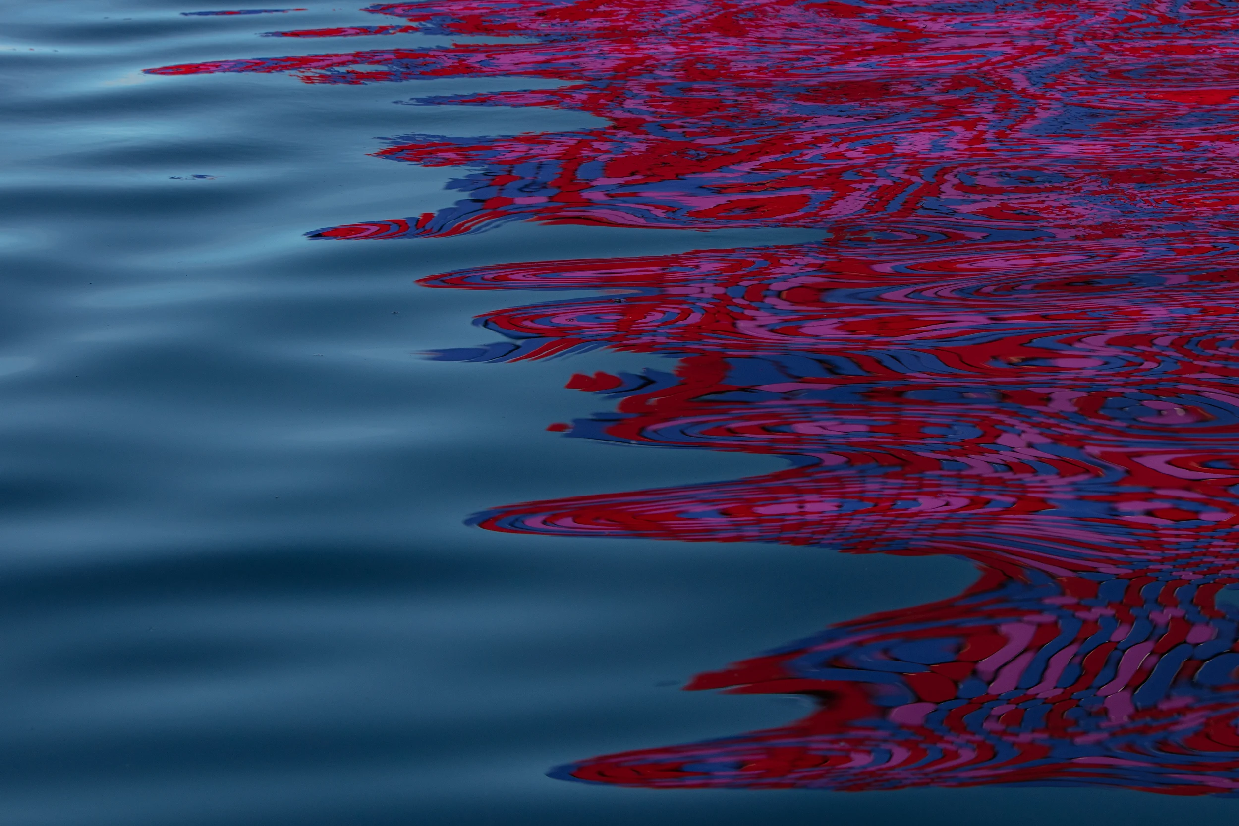 Christo and Jeanne-Claude: The London Mastaba (reflected)